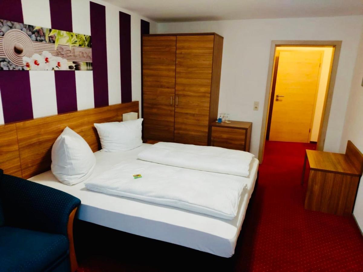 Hotel Relax Wachenroth Buitenkant foto