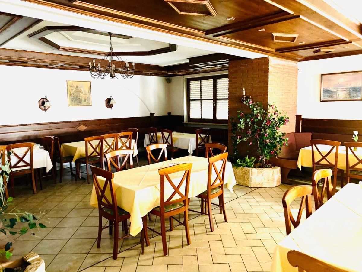 Hotel Relax Wachenroth Buitenkant foto